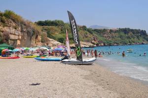 mooiste strand costa del sol playa-de-Burriana-in-Nerja vakantie zuid spanje 002