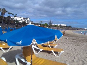 playa dorada strand playa blanca lanzarote watersporten