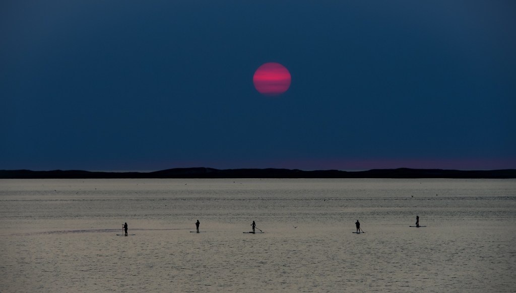 stand-up-paddle-suppen-op-vakantie-in-spanje